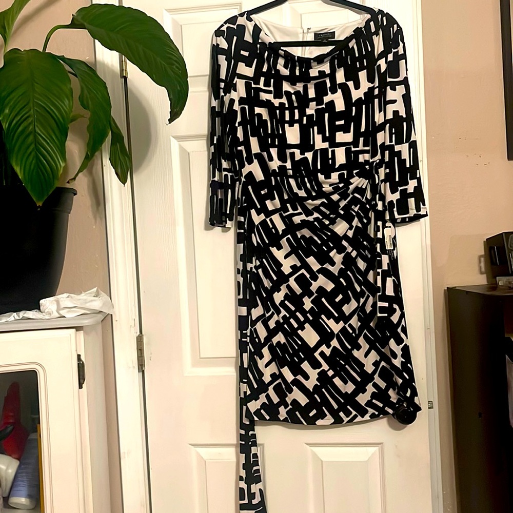 Tahari Glenda Wrap Dress Size 12
